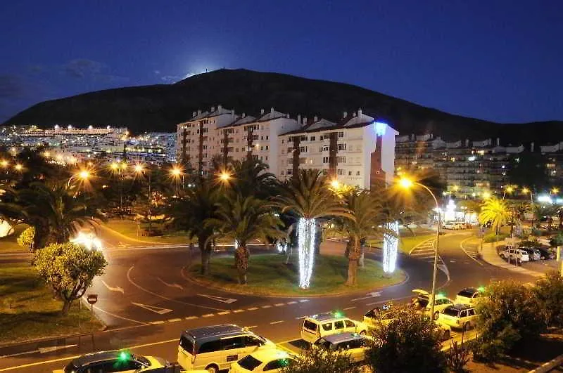 Apartamentos Comodoro Los Cristianos  0*, Los Cristianos (Tenerife)