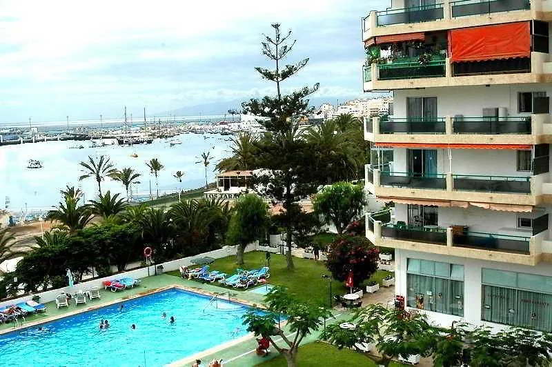 Apartamentos Comodoro Los Cristianos  Los Cristianos (Tenerife)